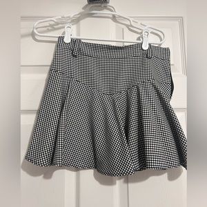 Gingham, black and white skort